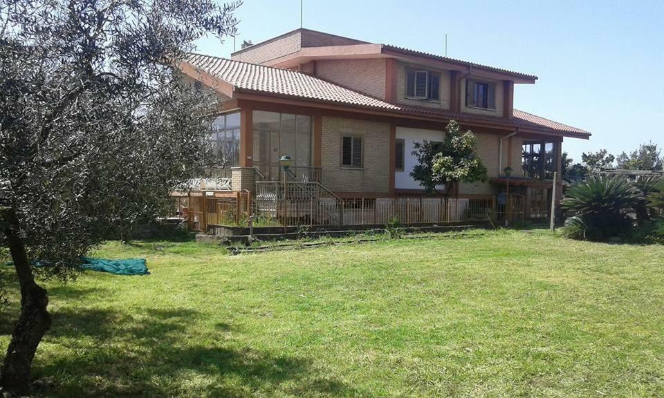 Villa Lucia Affitta Camere Formia Exterior foto